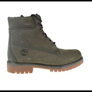 Suede green Timberland boots